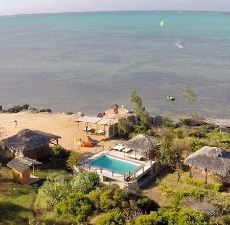 Les Paillottes De Babaomby Hotel Antsiranana Exteriör bild