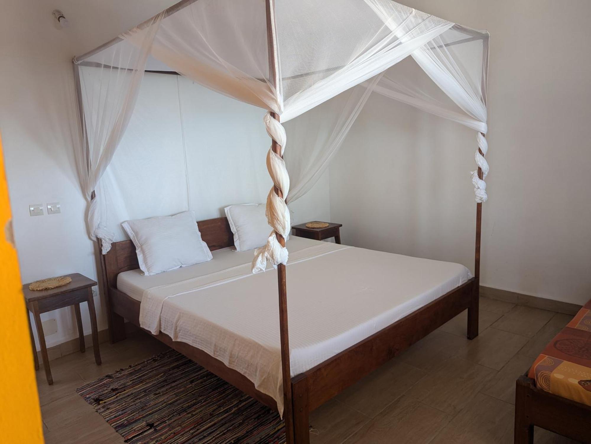 Les Paillottes De Babaomby Hotel Antsiranana Exteriör bild