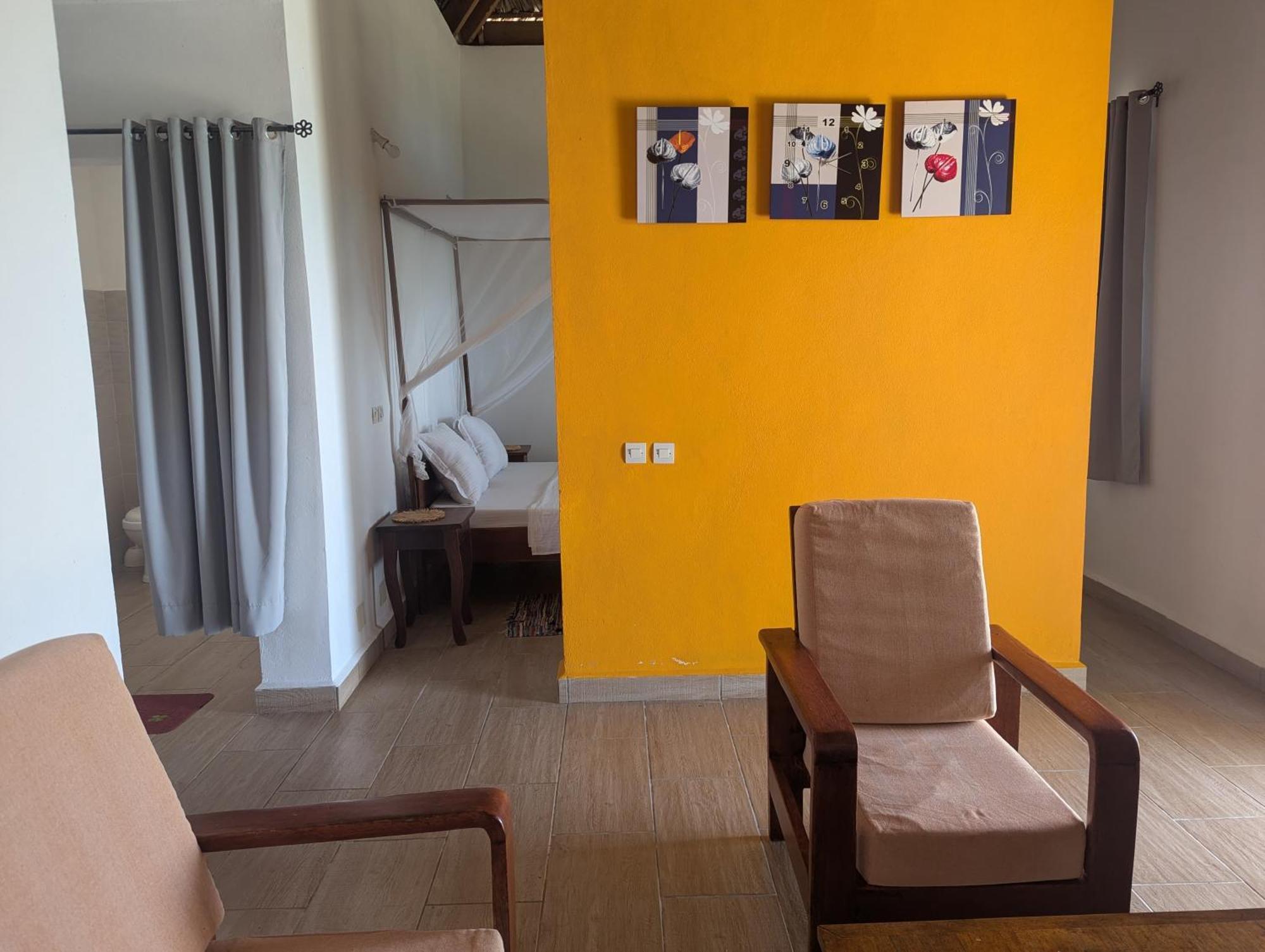 Les Paillottes De Babaomby Hotel Antsiranana Exteriör bild